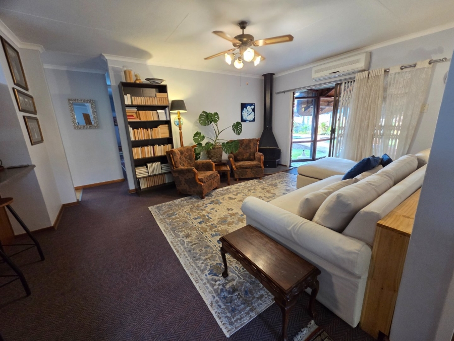 4 Bedroom Property for Sale in Heuwelsig Free State